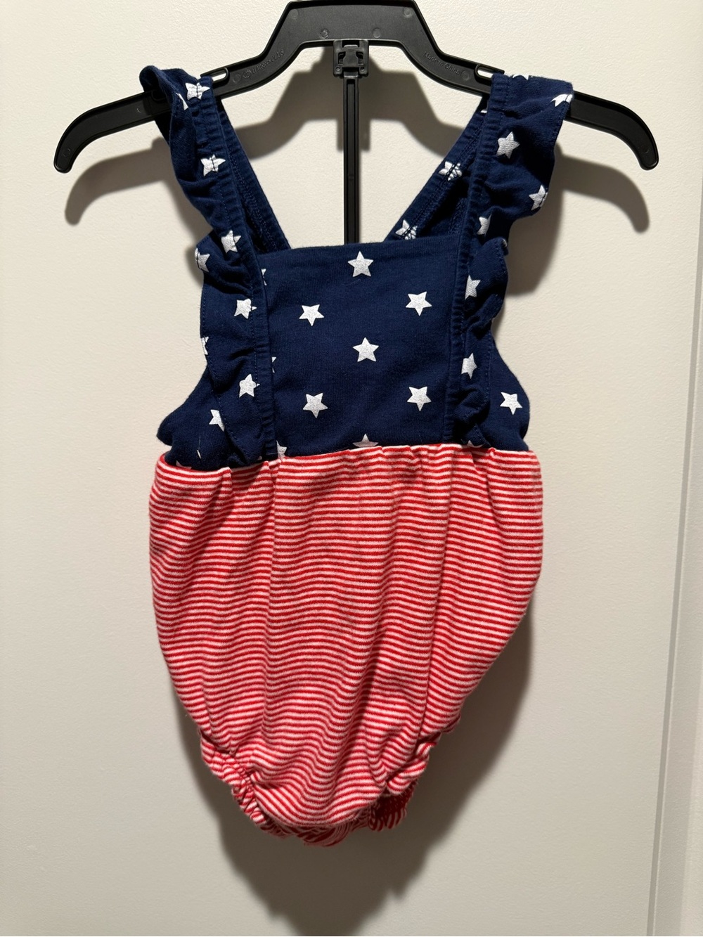 carter's Baby 9M Star Stripe Romper Like New